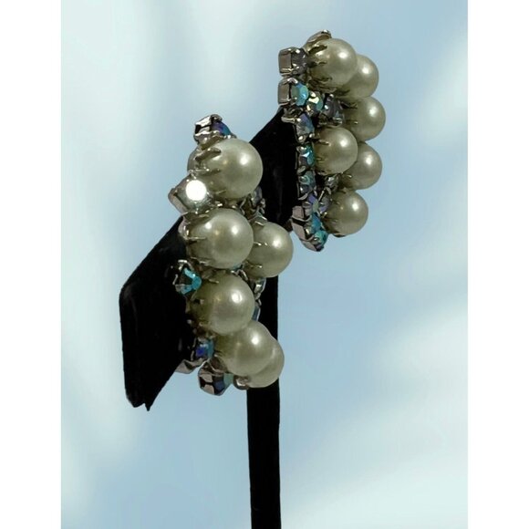 Vintage Kramer Clip-On Earrings Light Blue Crystal Aurora Borealis & Pearls - Picture 3 of 7